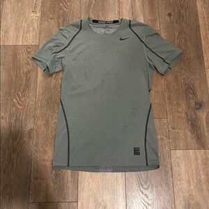 Nike Pro Heather Gray Performance Tee